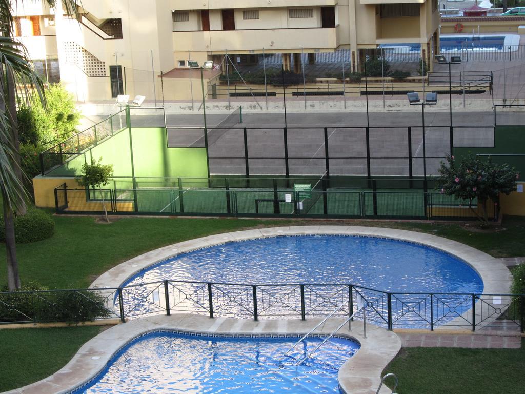Apartamento Residencial Bajondillo Τορρεμολίνος Δωμάτιο φωτογραφία